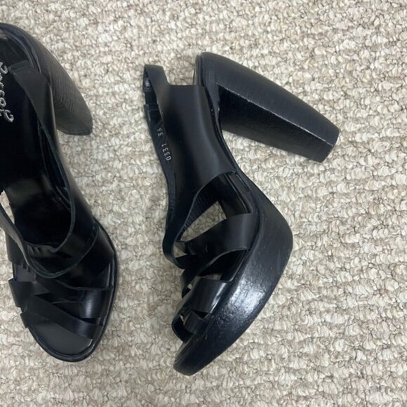 Rocco P. Women's Black Strappy Slip On Slingback Open Toe Heels Size 36 - Picture 3 of 12